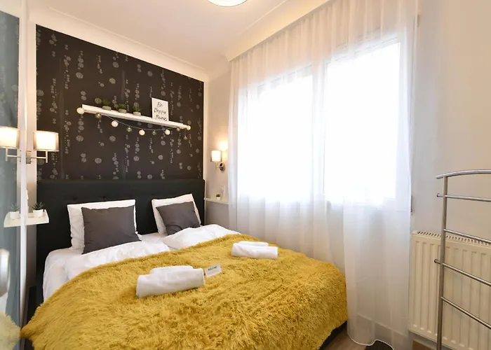 Kiralykut 2 - Ingyen Parkolas, Bicajok, Ac * Székesfehérvár